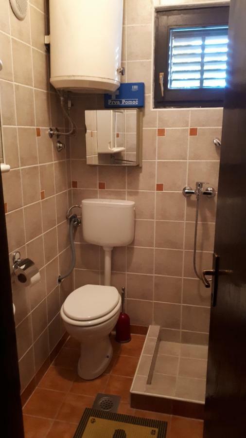 Luminaria Solis Vacation Home 罗戈兹尼察 外观 照片
